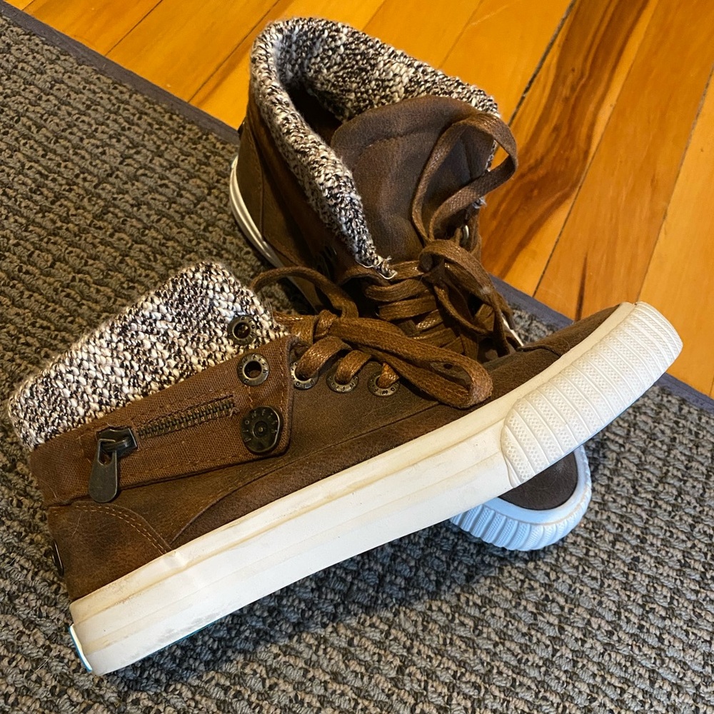 Blowfish’s boots